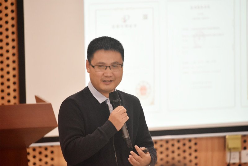 开心电玩城官网优惠活动举办了“青年教