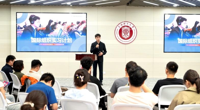 列表适合快速定位